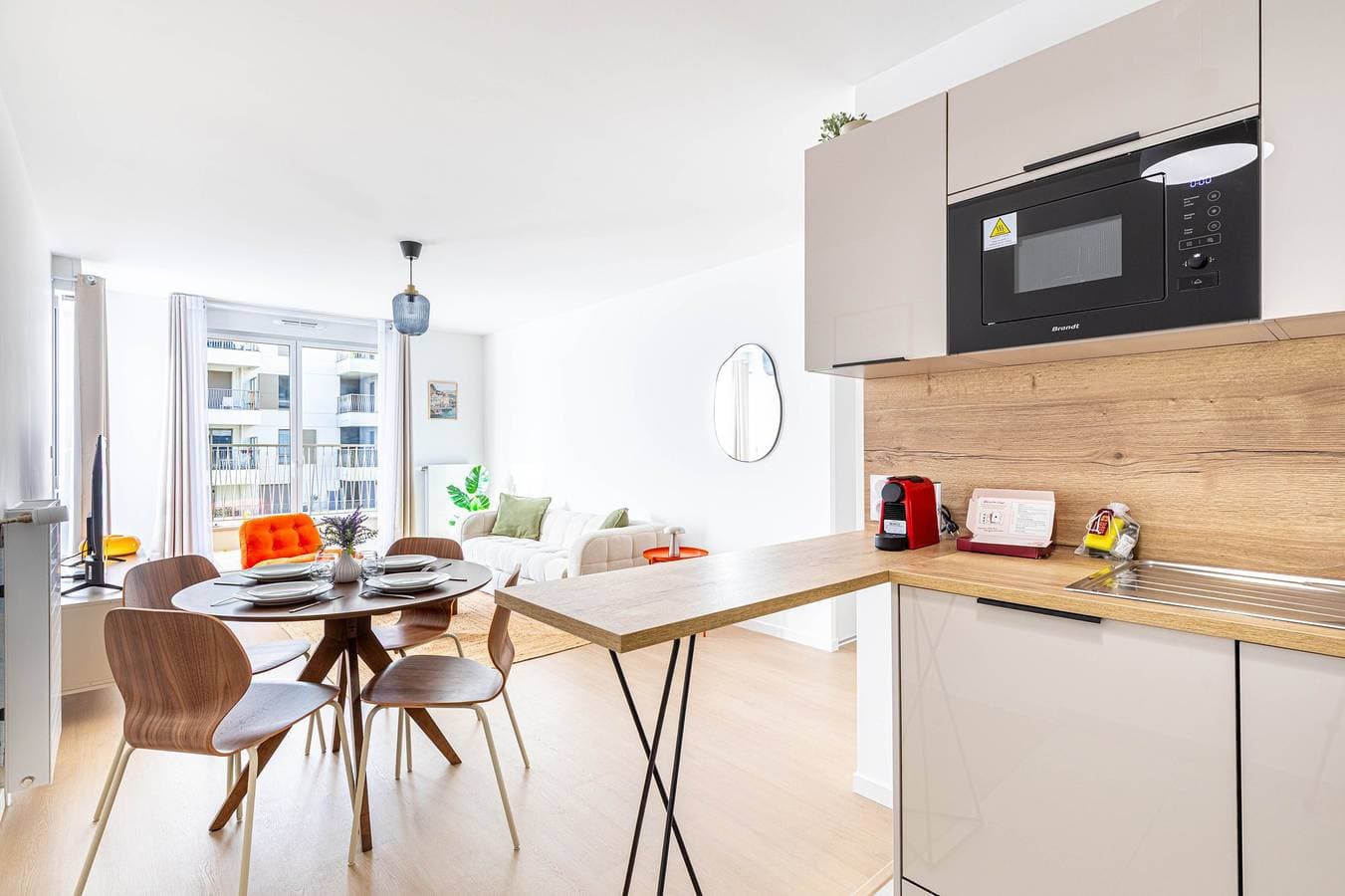Foto 10 von 18: Ferienwohnung für 4 Personen mit Terrasse