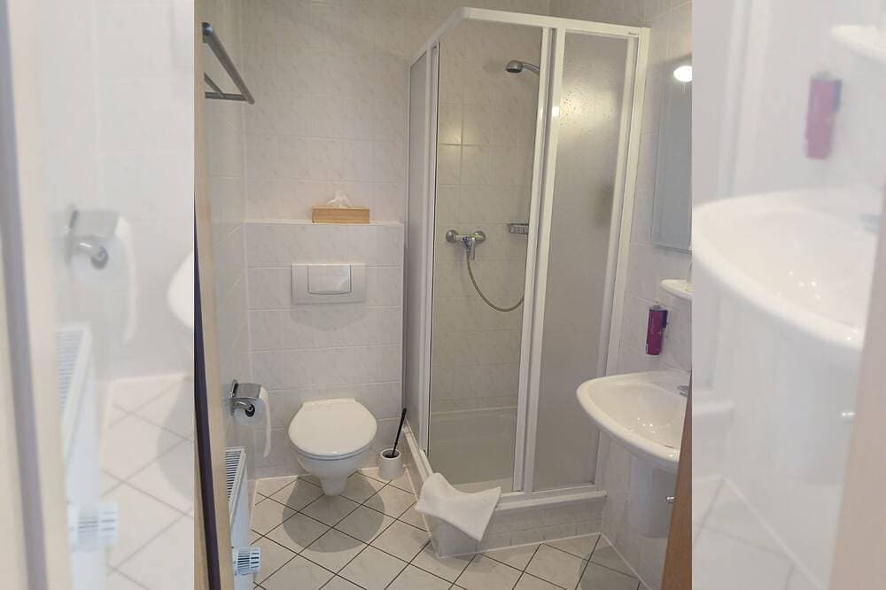 Foto 7 von 30: Zweibettzimmer - Hotel Harzresidenz