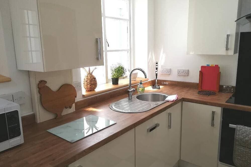 Foto 12 von 22: Cottage close to Beach, Pub & Amenities