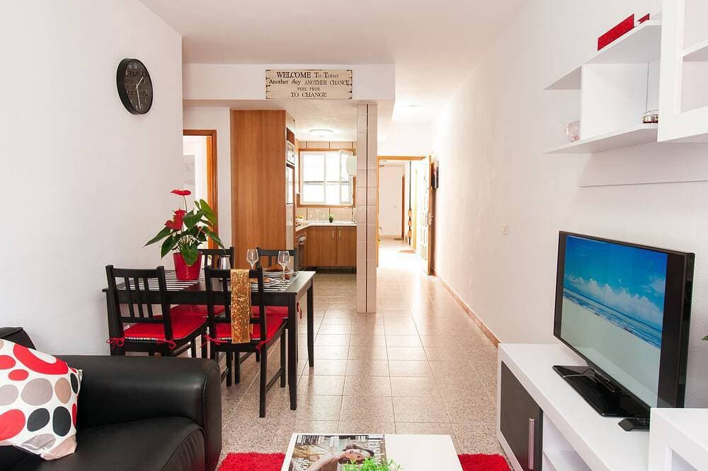 Kasa apartment, one step away from Las Canteras beach. 1