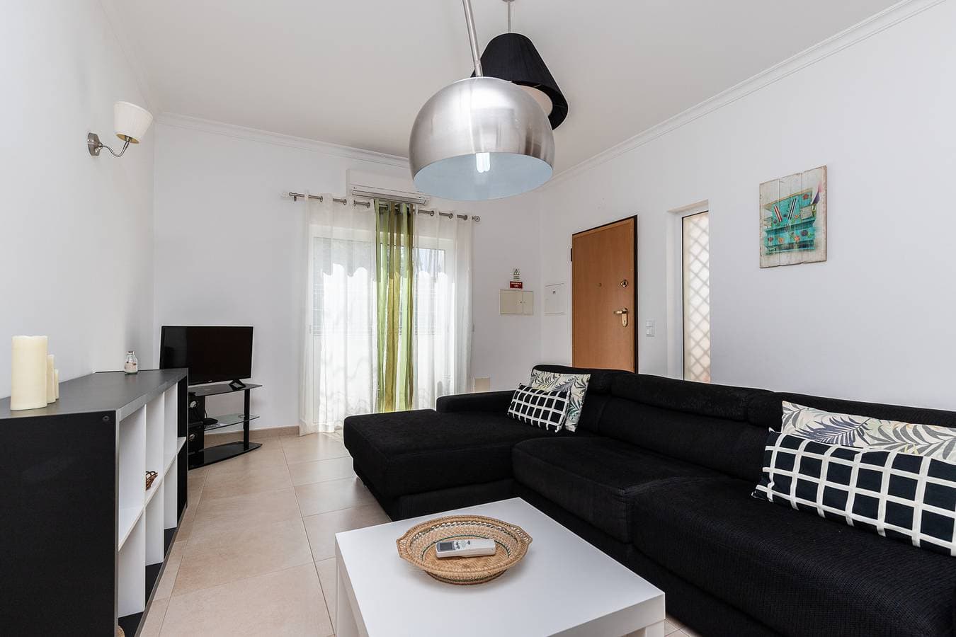 Foto 4 von 32: Villa mit Parkplatz im Zentrum des Dorfes by AlgarveManta (10V3)