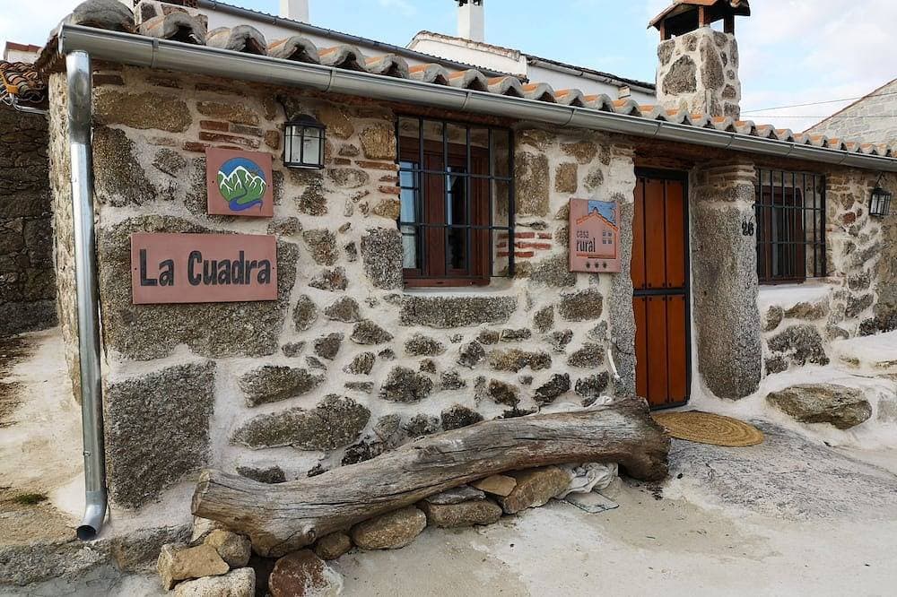 Casas Rurales Paredes, La Cuadra 1