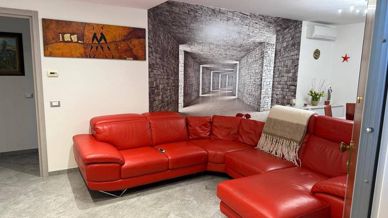 Foto 5 von 30: Three-Bedroom Apartment
