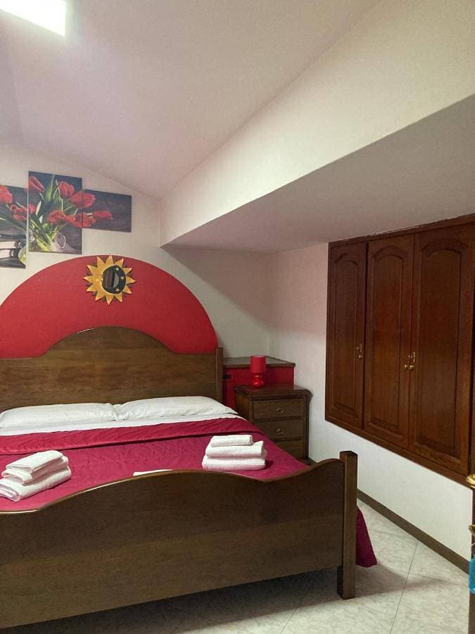 Foto 4 von 5: Double Room with Shared Bathroom