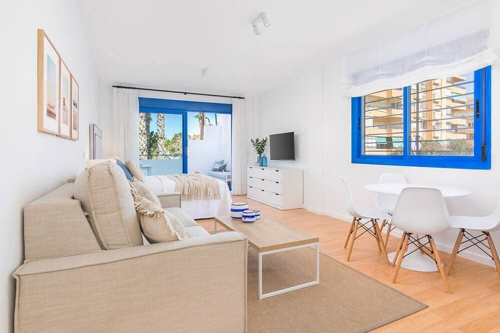 Foto 7 von 24: Studio moderne pour 4 pers. proche mer à Malaga - Clim, wifi, cuisine équipée