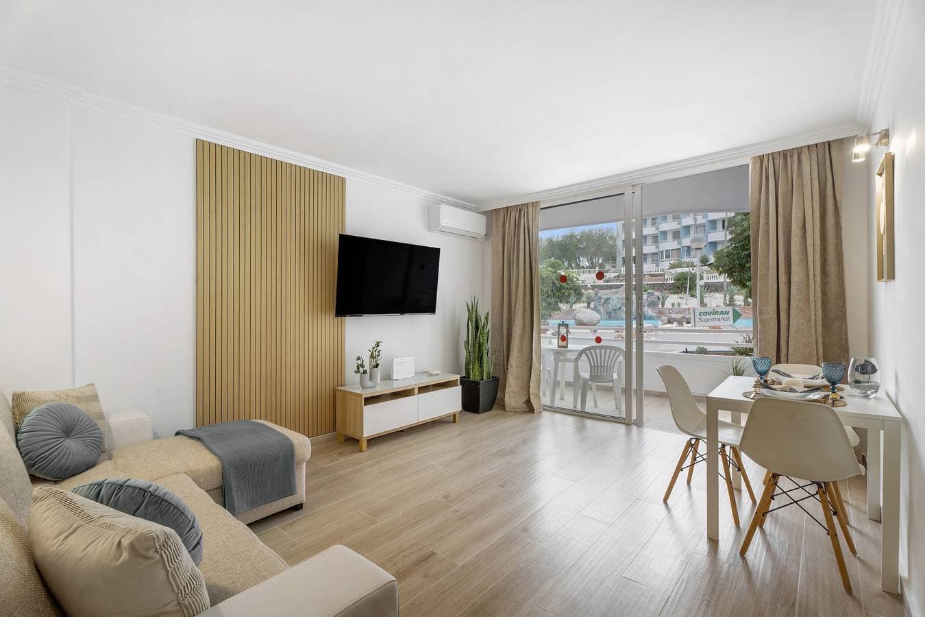Foto 4 von 32: Ferienstudio 'Peggy's Home' mit Gemeinschaftspool, WLAN und Klimaanlage