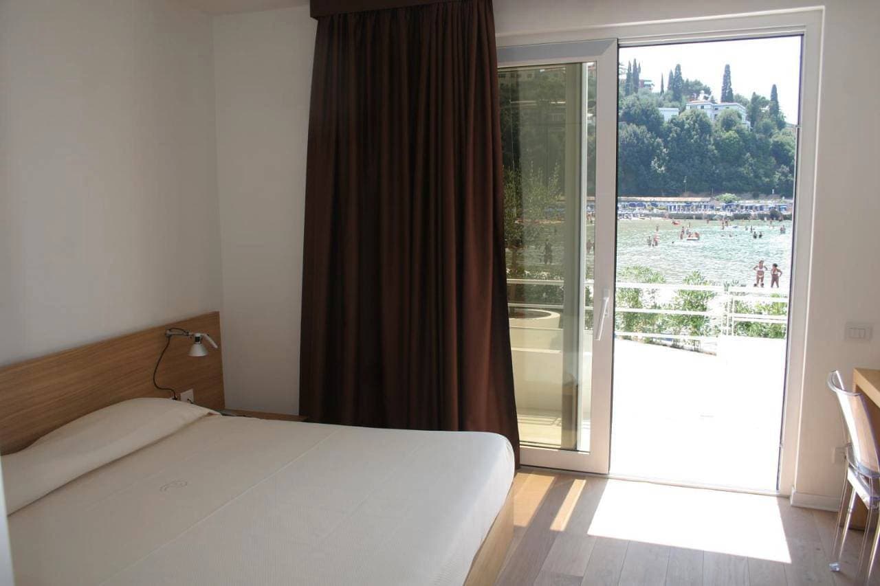 Foto 4 von 8: Double Room with Sea View