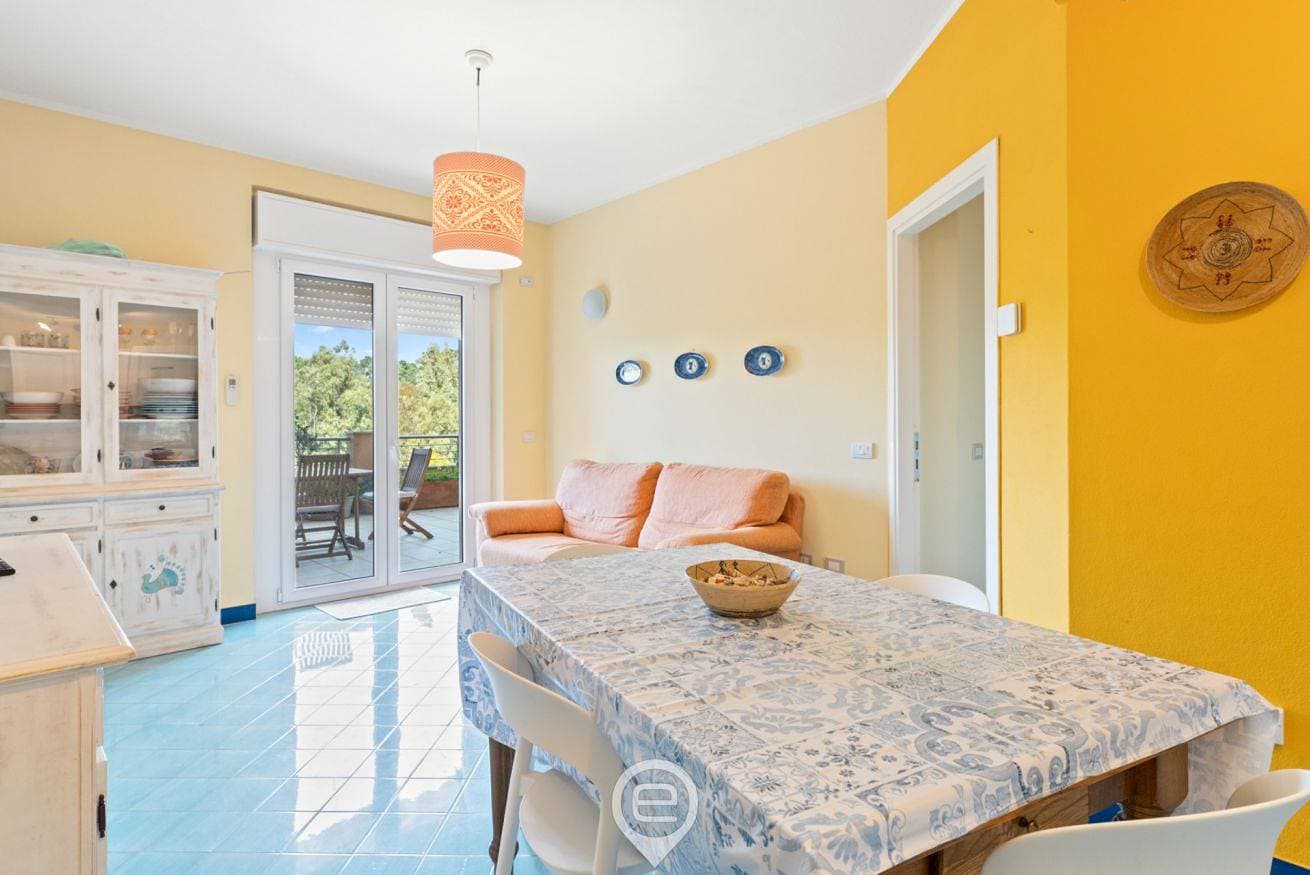 Foto 6 von 41: Ferienwohnung für 4 Personen mit Balkon/Terrasse