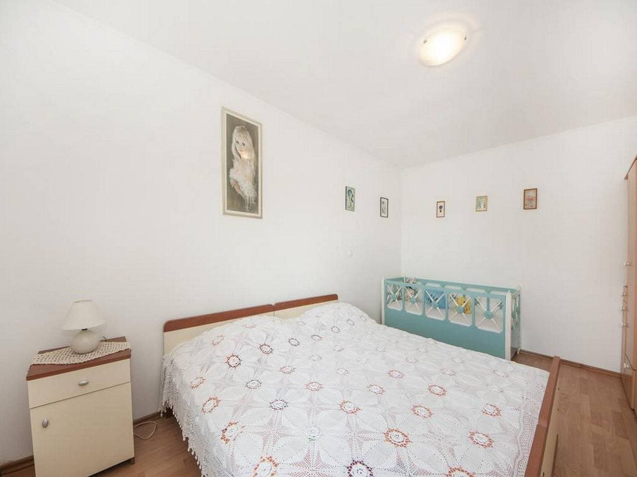 Foto 4 von 25: Bertie's Lodge - Comfort One Bedroom Apartment with Balcony and Sea View(A3)