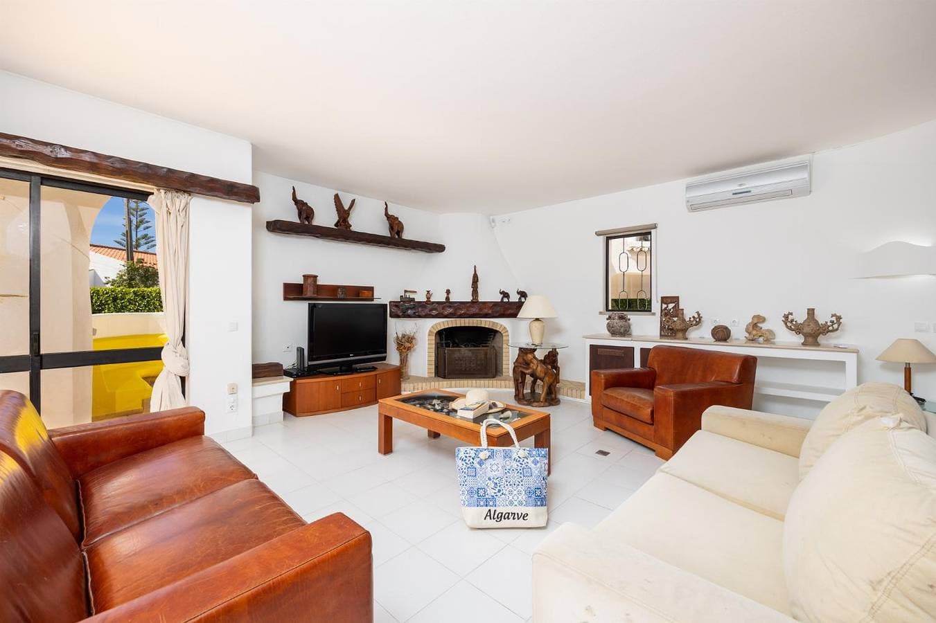 Foto 7 von 27: Villa für 6 Personen mit Terrasse