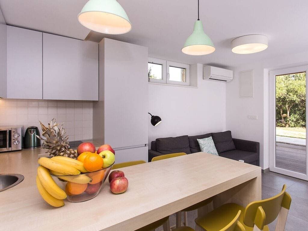 Foto 12 von 40: Ferienwohnung in Baška mit Schwimmbecken