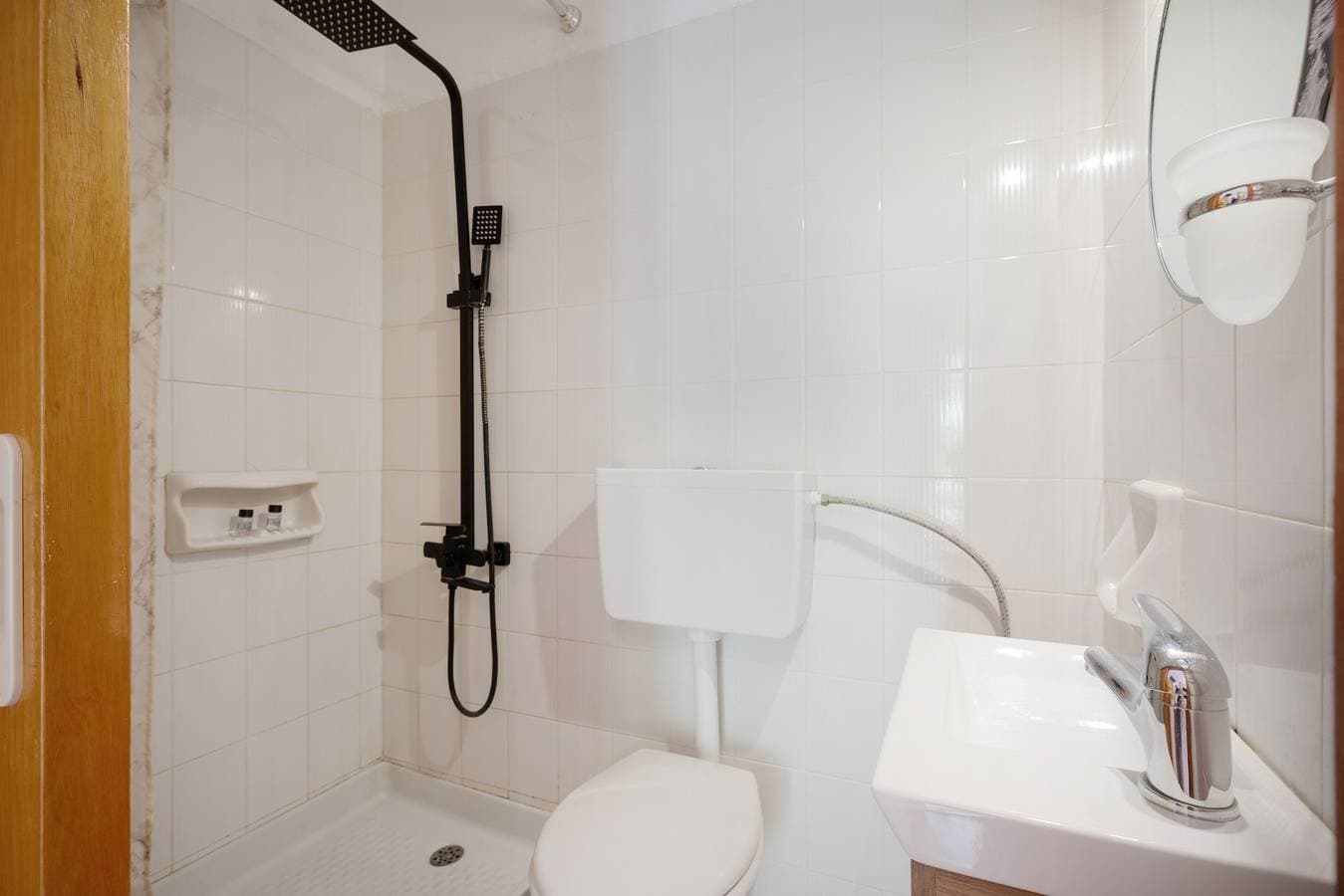 Foto 12 von 24: Zimmer „Athena“ mit Bergblick, WLAN und Klimaanlage