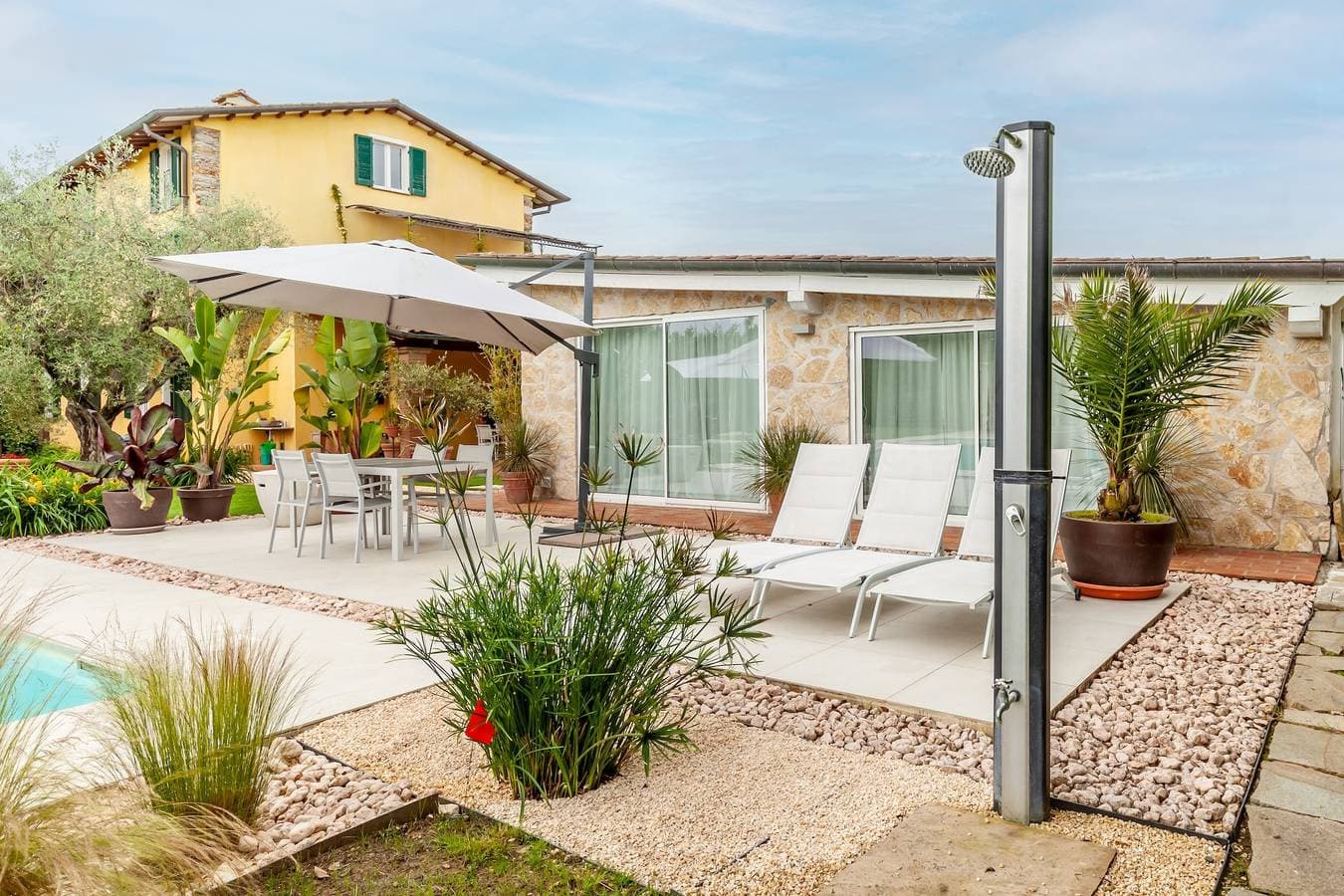 Foto 13 von 27: Ferienwohnung 'Casa Ara' mit Gemeinschaftspool, privater Terrasse und WLAN