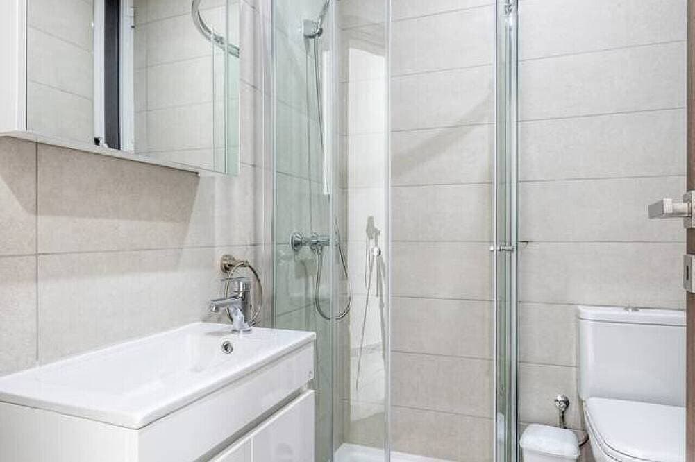 Foto 6 von 30: Beautiful, spacious Apt with BBQ & private terrace