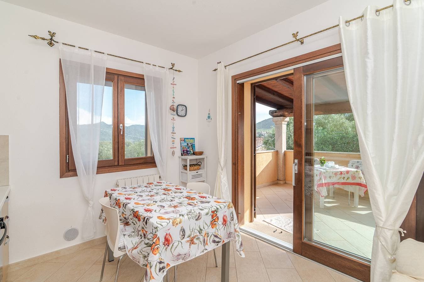 Foto 2 von 22: Apartment 'Casa San Teodoro 2' mit Bergblick, Balkon und Klimaanlage