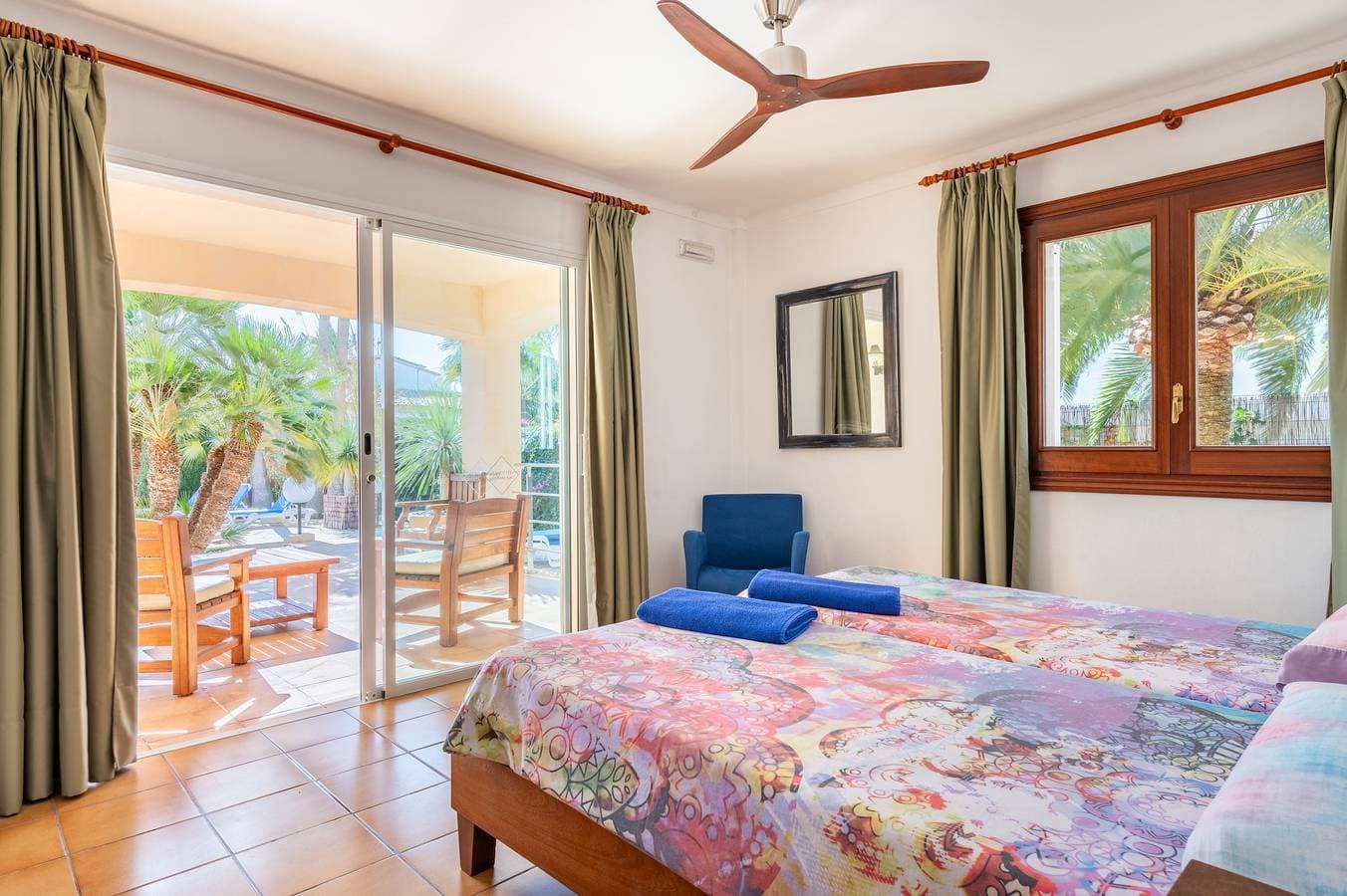 Foto 10 von 18: Ferienwohnung 'Residencial Planta Baja Cerca Playa' mit Meerblick, Wi-Fi und Klimaanlage