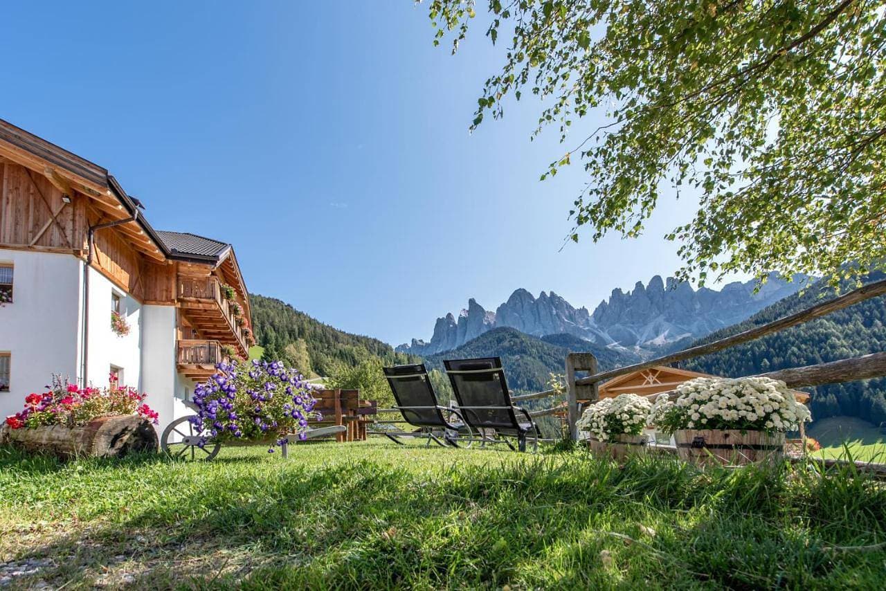Foto 4 von 19: One-Bedroom Apartment with Balcony and Mountain View
