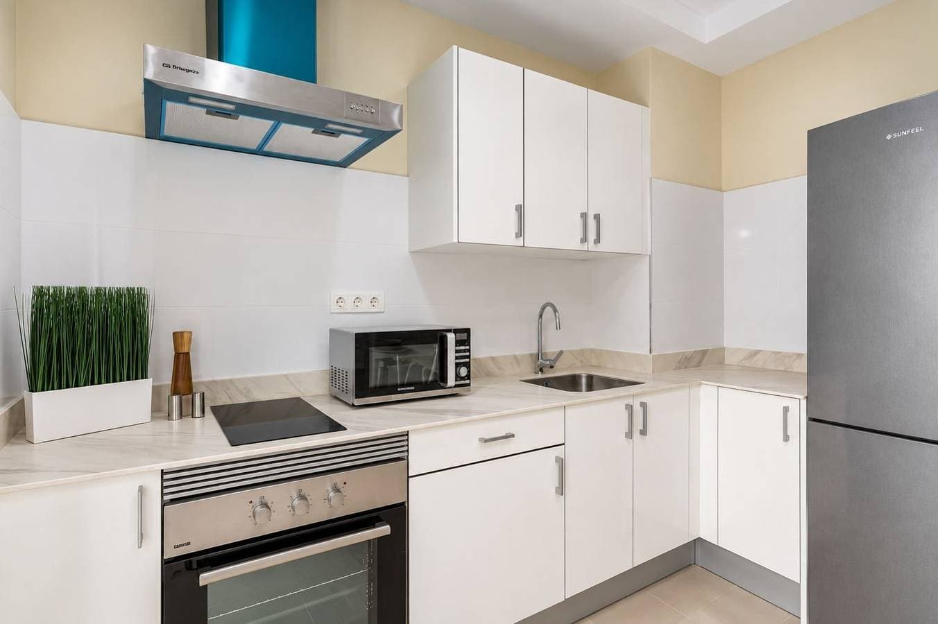 Foto 6 von 36: Ferienwohnung für 4 Personen mit Terrasse