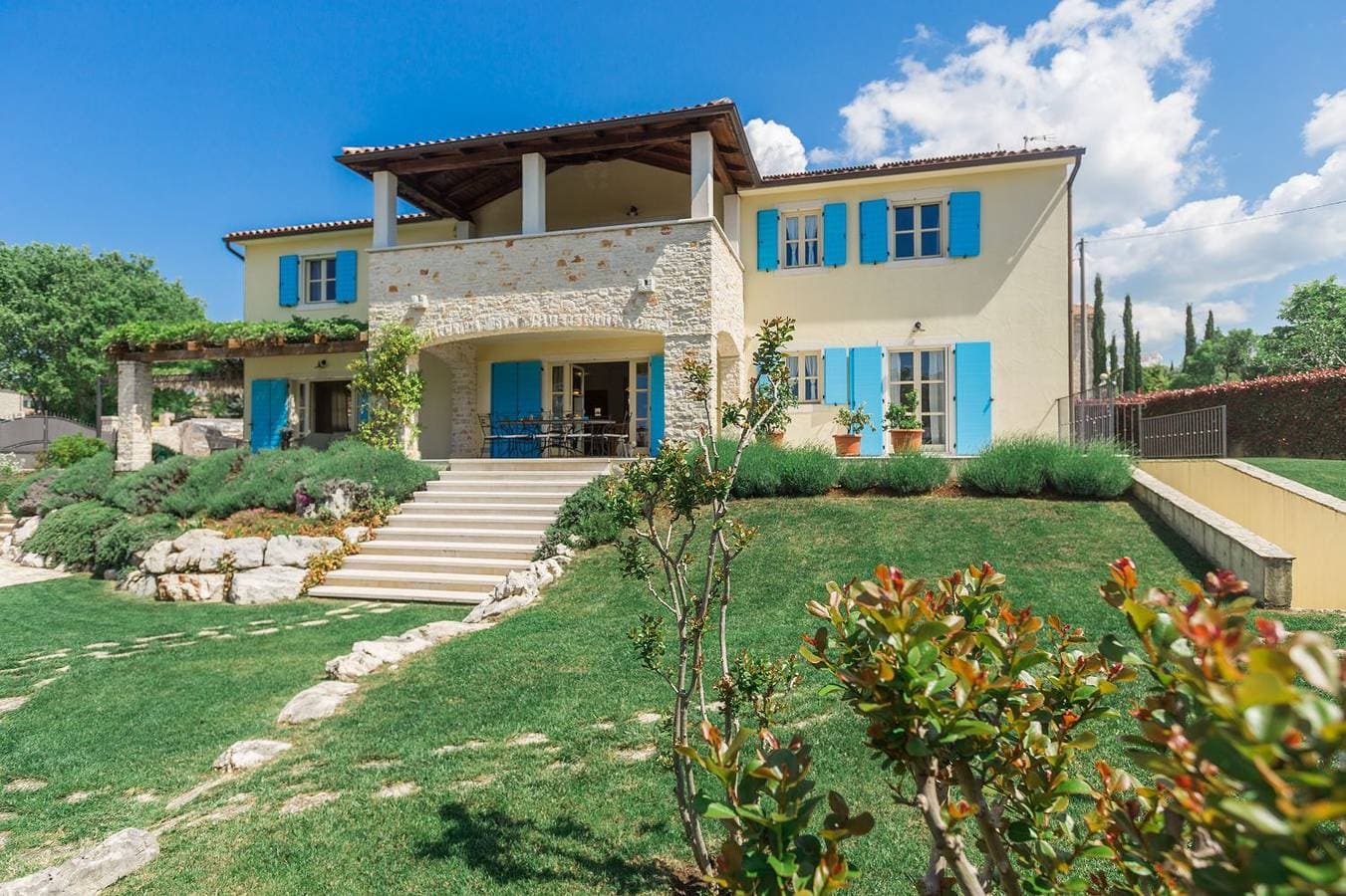 Foto 5 von 39: Mediterrane Steinvilla mit beheiztem Privatpool, aromatischen Mittelmeerpflanzen