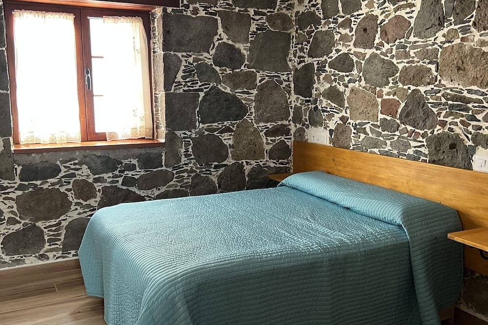 Foto 2 von 30: Casa Rural con Baño Adaptado a Minusválidos, ¡a 5 min de la Playa!
