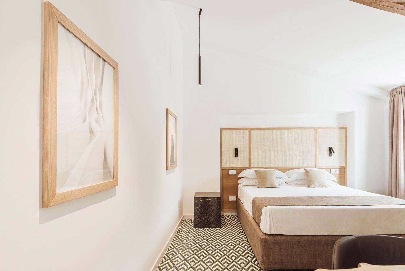 Foto 6 von 30: Elegant Suite with Balcony in Sorrento Center near OldTown