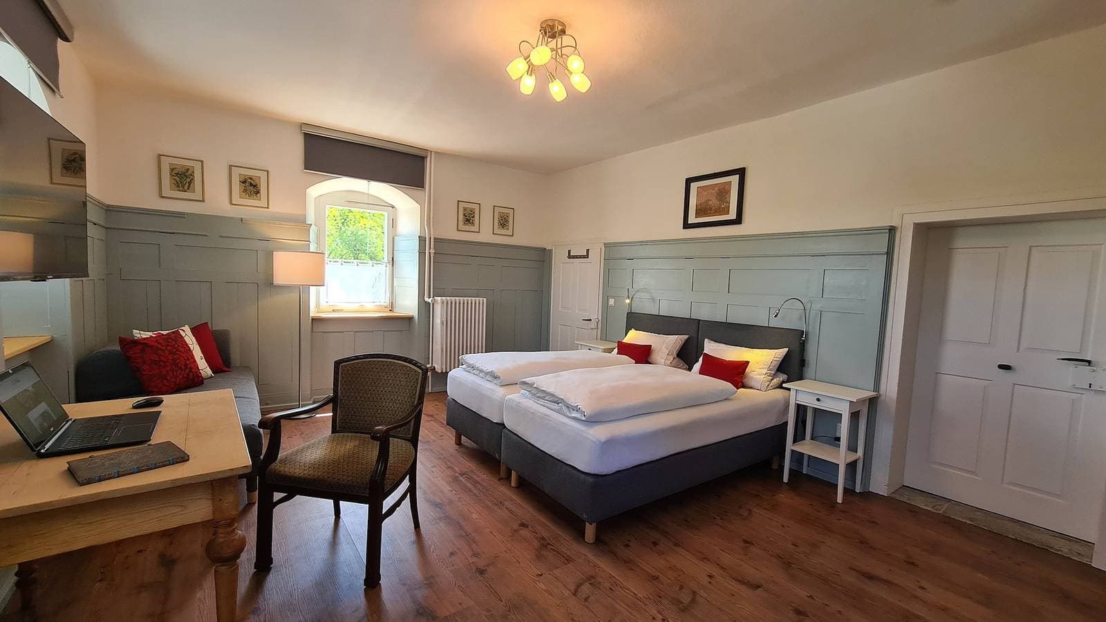 Foto 7 von 13: Landhausgarten Bunzmann - Ferienwohnung (Eg) im Landhausgarten