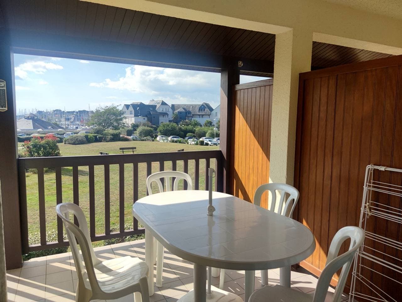 Charmantes Familien-Appartement mit Balkon in Port du Crouesty, Parkplatz inkl 1