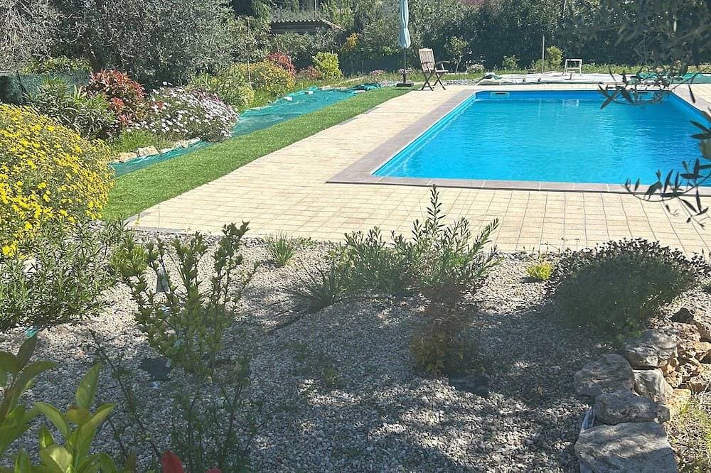 Foto 11 von 15: Semi-detached house with swimming pool