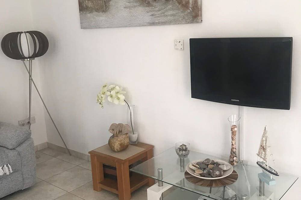 Foto 9 von 30: Apartment mit 2 Schlafzimmern, Gemeinschaftspool und teilweise Meerblicken.