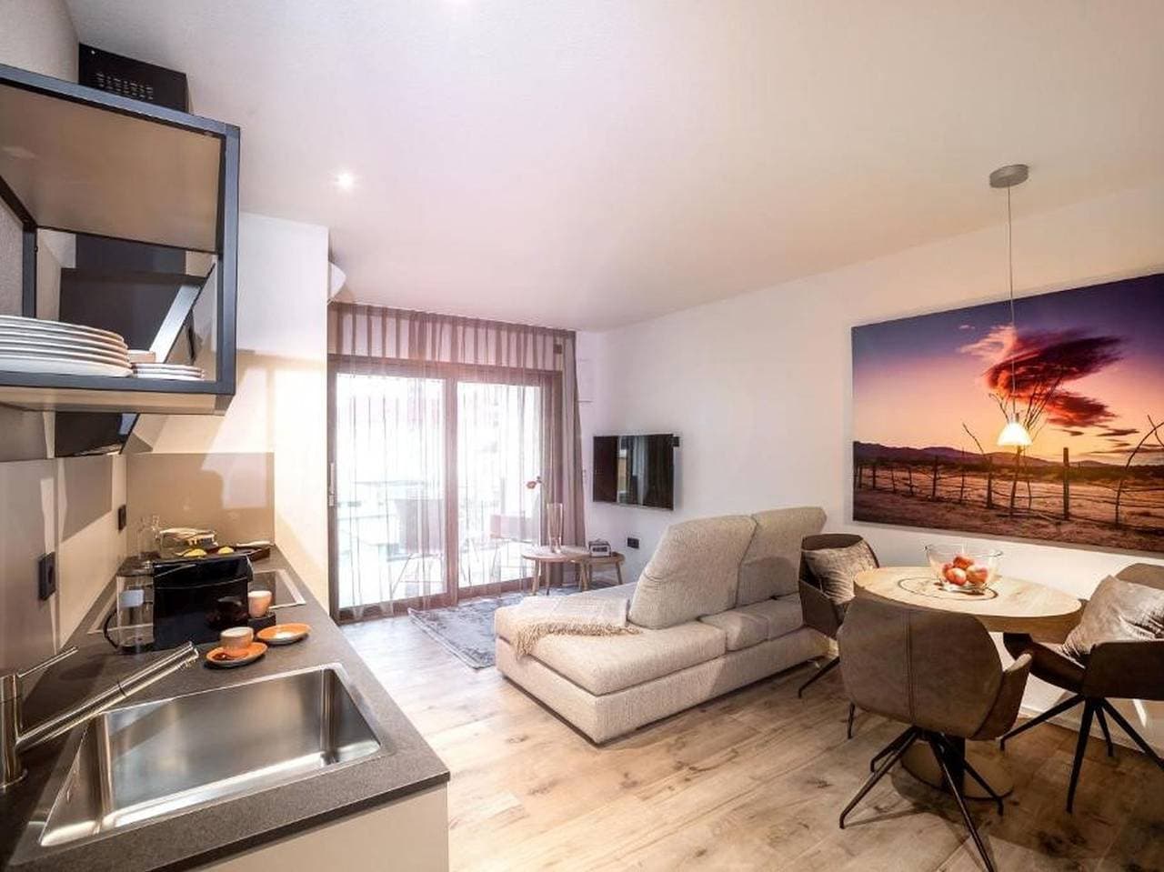 Foto 12 von 19: Primera Apartments - Comfort Apartment, 40 qm, 1 Schlafzimmer, Loggia, max. 2 Personen