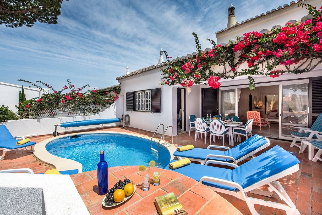 Foto 12 von 17: Villa "Mng Elliott 71" mit privatem Pool und WLAN