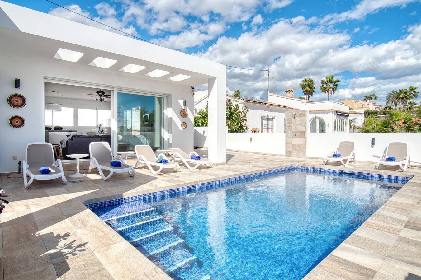 Foto 2 von 34: Ferienhaus 'Marina Luah' mit privatem Pool, WLAN und Klimaanlage