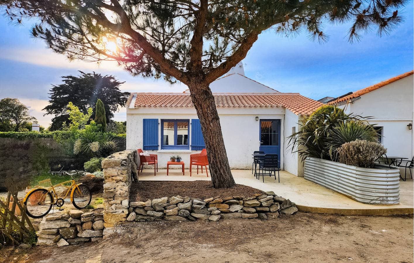 Apartment am Strand mit WiFi und Parkplatz. 1