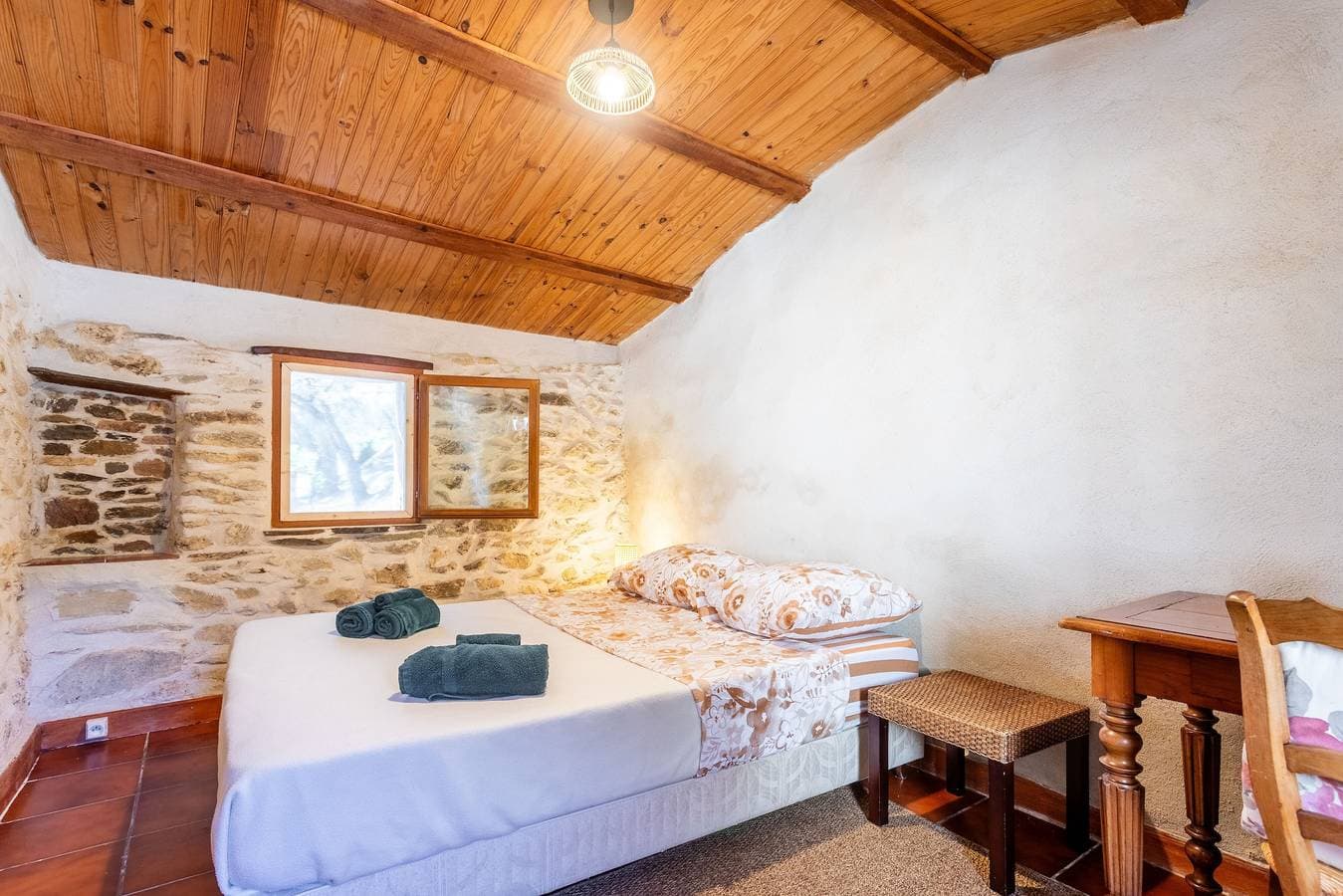 Foto 11 von 28: Ferienhaus „La Fenière“ mit Bergblick, privater Terrasse und WLAN