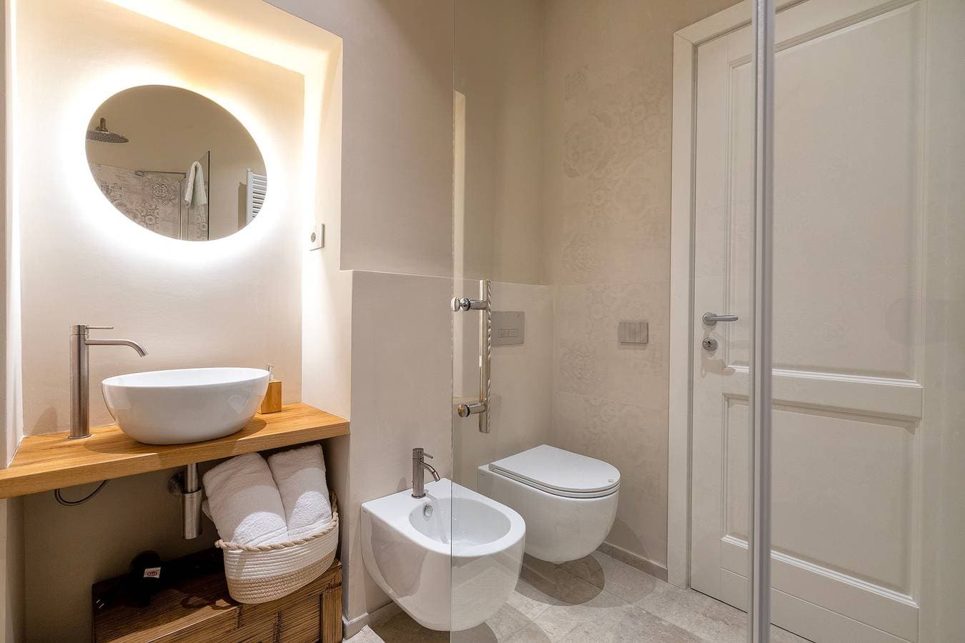 Foto 12 von 28: Zimmer 'Linda' mit Gemeinschaftspool, WLAN und Klimaanlage