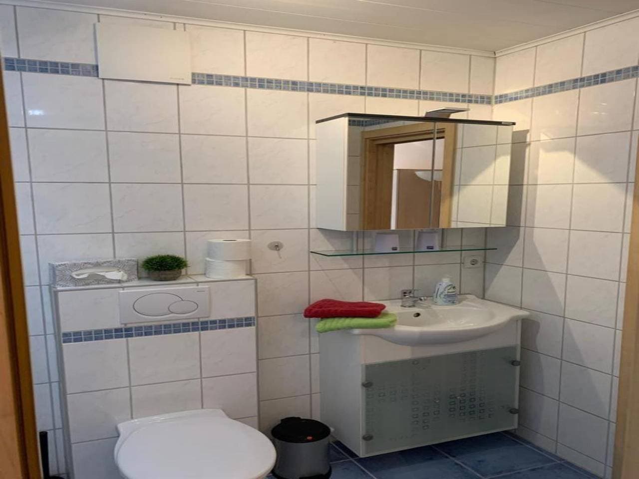 Foto 13 von 13: Ferienhof Raither - Ferienwohnung 3 mit Alpenblick und überdachter Terrasse