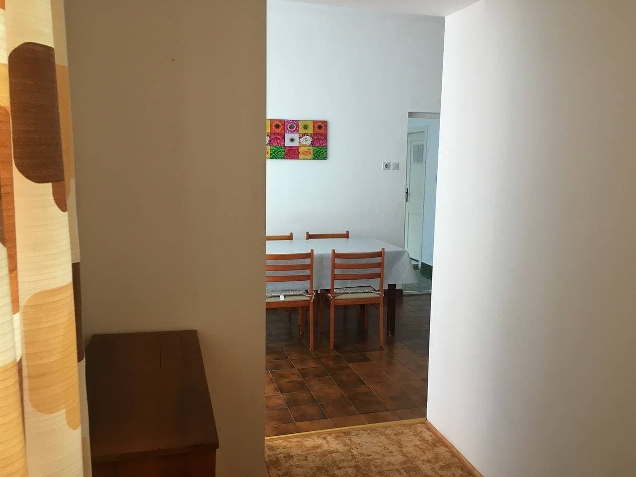Foto 9 von 21: 3-Zimmer-Ferienwohnung am Strand Drasnice, Makarska -b