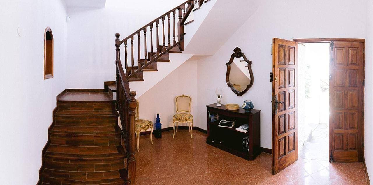 Foto 12 von 37: Three-Bedroom House