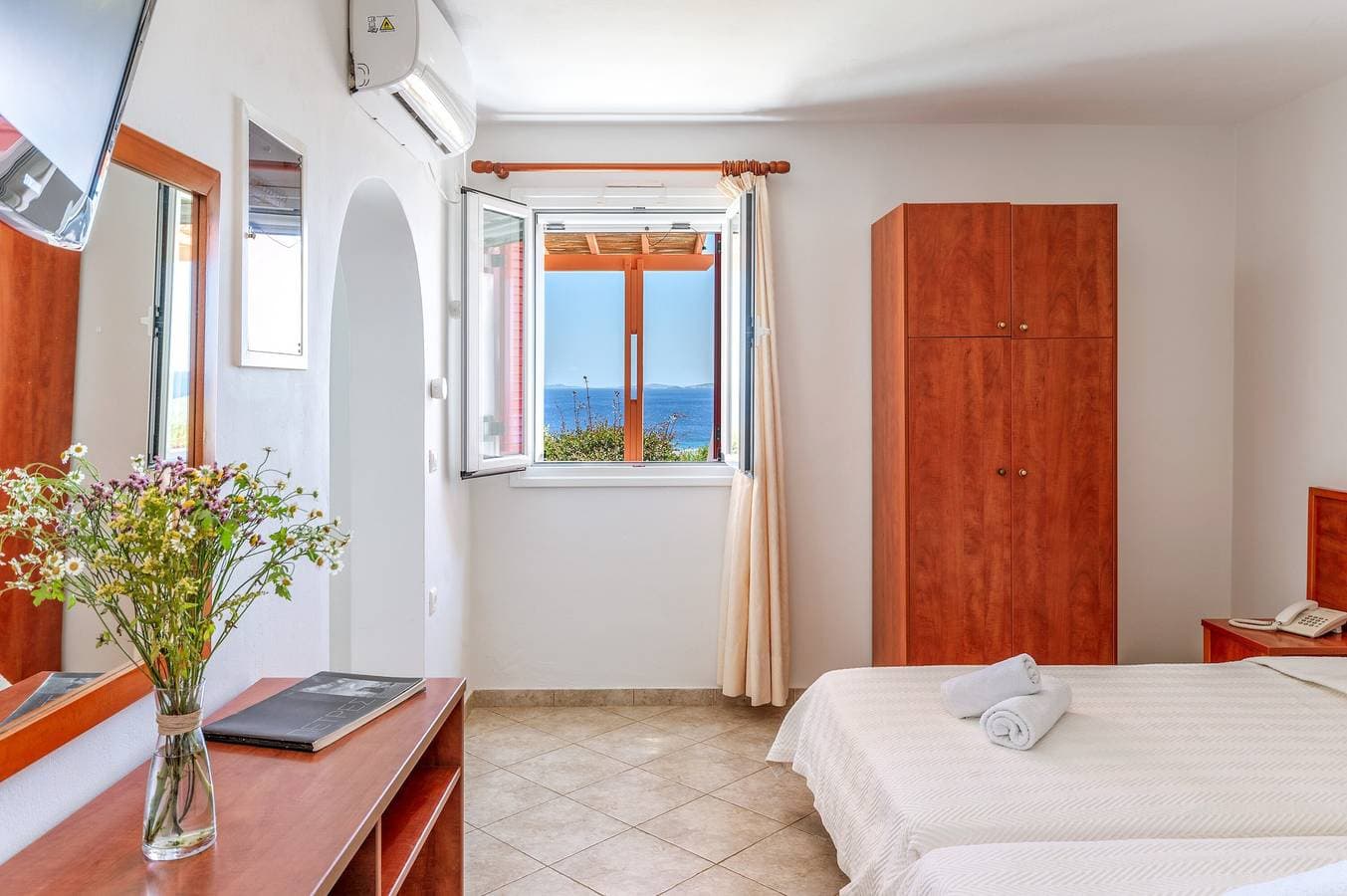 Foto 4 von 20: Ferienhaus 'Anemologio 202 Studio Tinos' mit Meerblick, WLAN und Klimaanlage