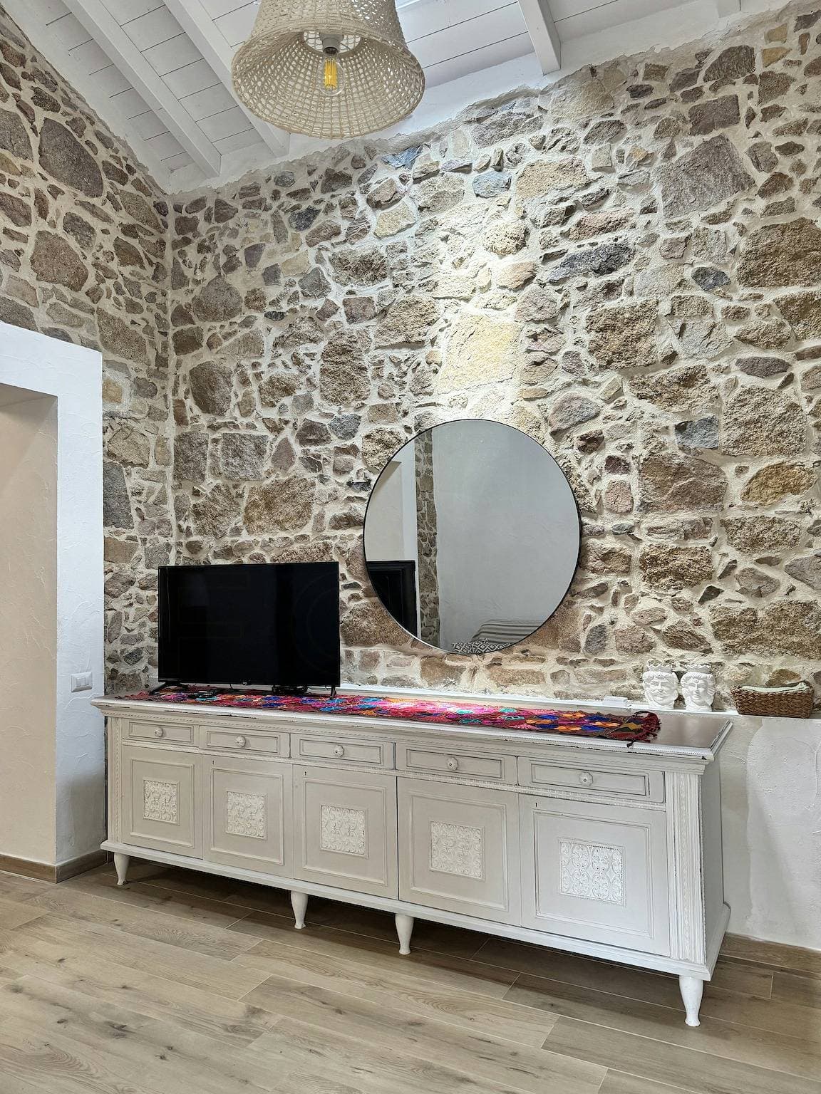Foto 10 von 28: Alter Schafstall mit Aussicht in Solanas