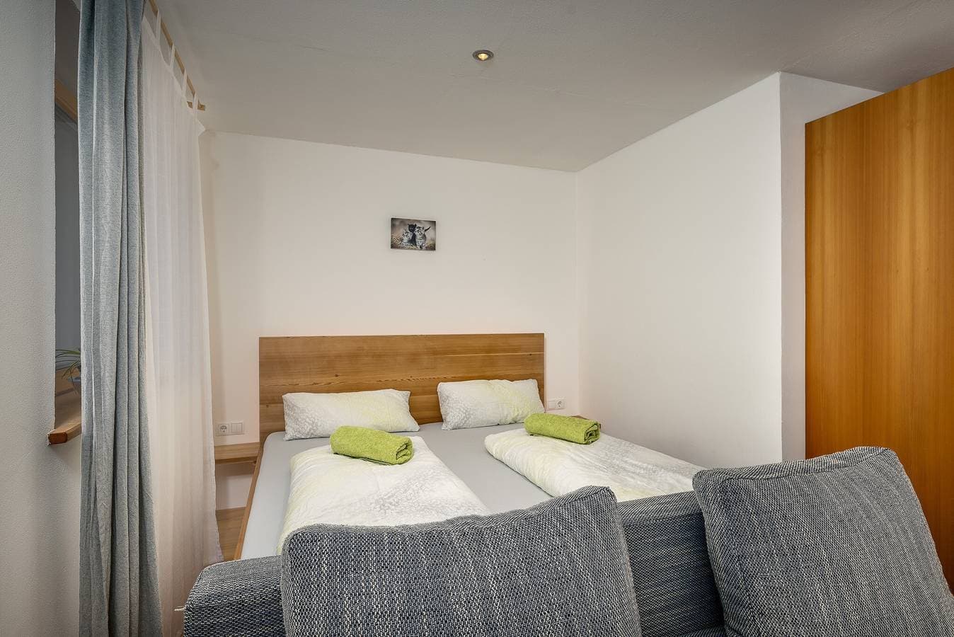 Foto 7 von 25: Einzimmerapartment "Oberköbenhof Tal" mit Bergblick, Gemeinschaftsterrasse und WLAN