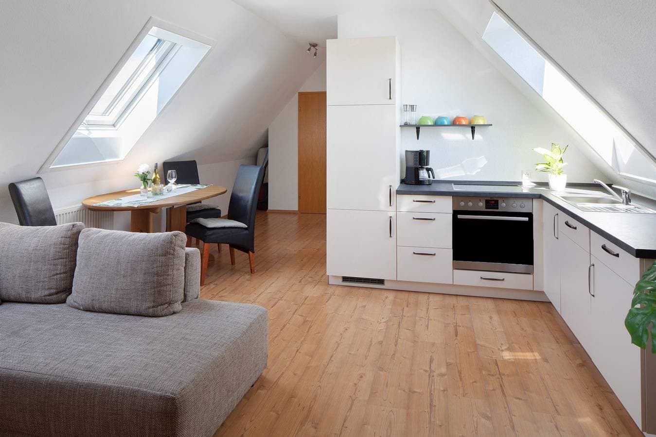 Foto 7 von 23: Ferienwohnung Trogus mit privater Terrasse und WLAN