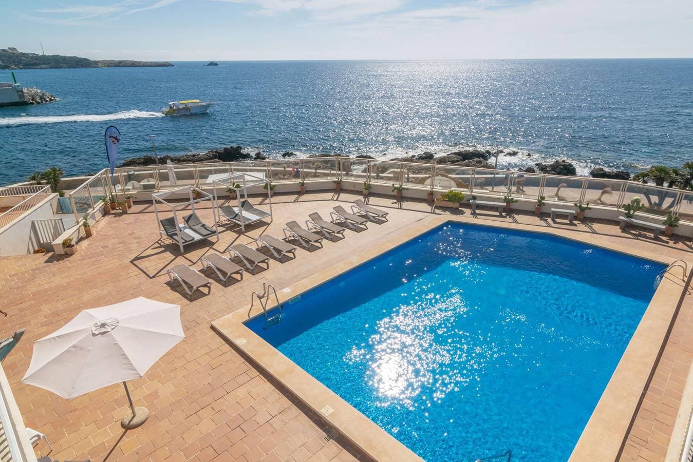 Mar Blava - Charmantes Apartment mit Gemeinschaftspool und Meerblick und gratis W-Lan. 1