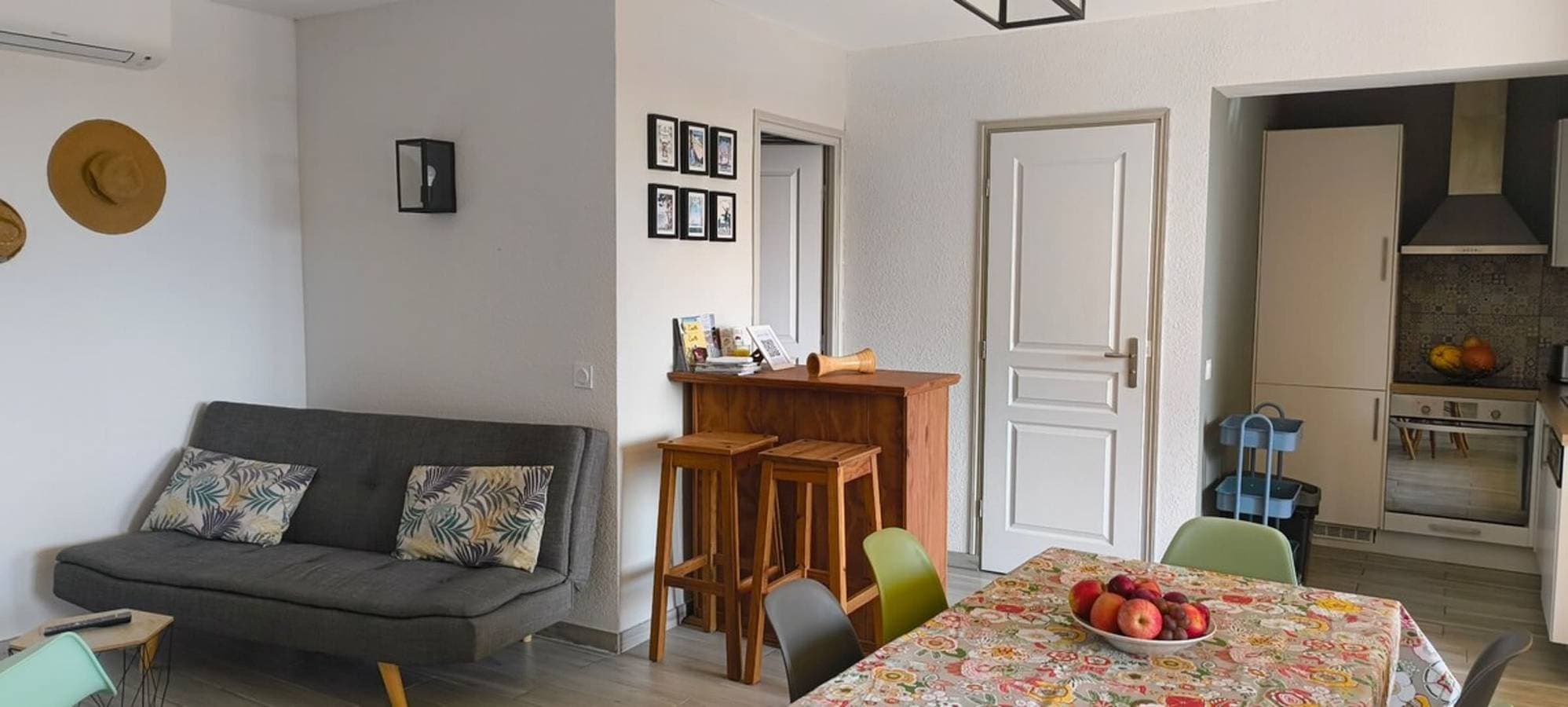 Foto 4 von 21: Ferienhaus für 6 Personen mit Terrasse