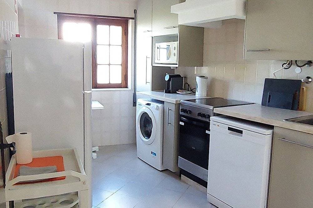 Foto 12 von 28: Apartamento Delfino T2 1