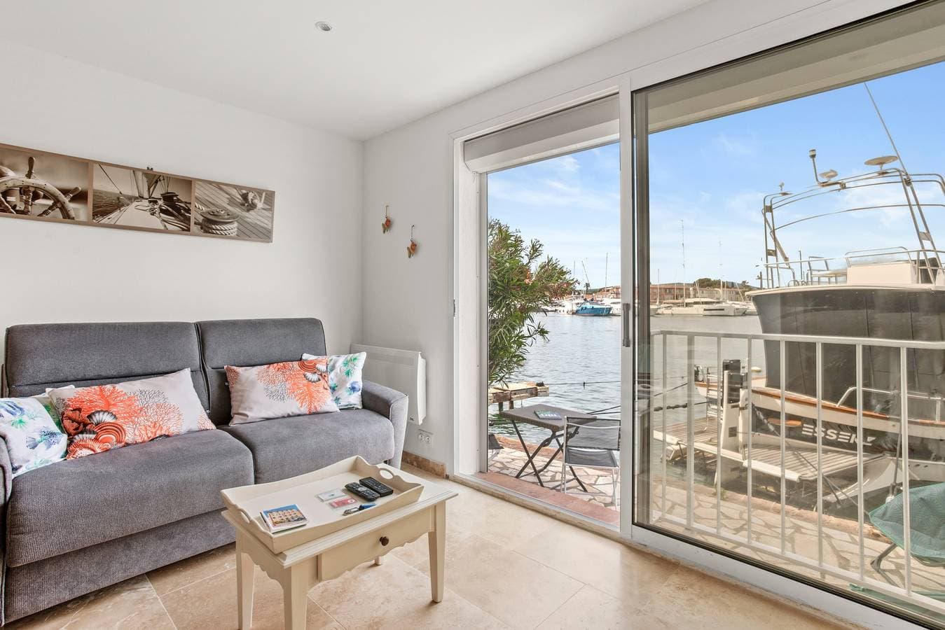 Foto 2 von 21: Sehr schöne Erdgeschosswohnung nahe Strand in Port Grimaud 1