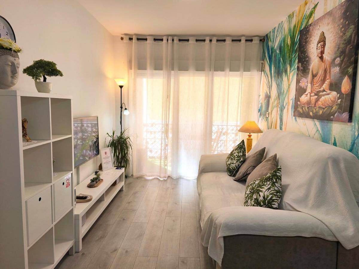 Foto 4 von 16: Two-Bedroom Apartment