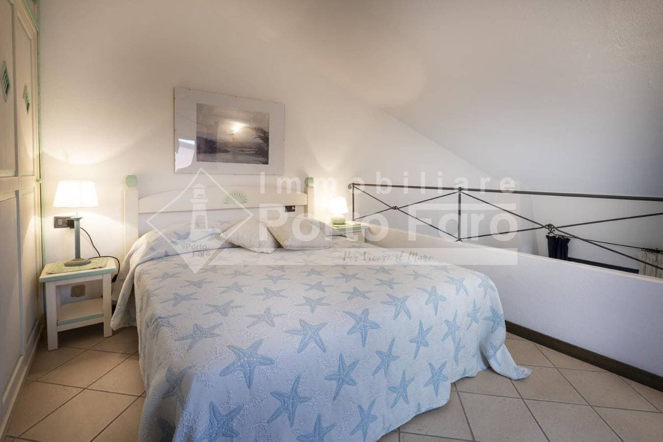 Foto 8 von 12: Ferienwohnung für 4 Personen mit Terrasse