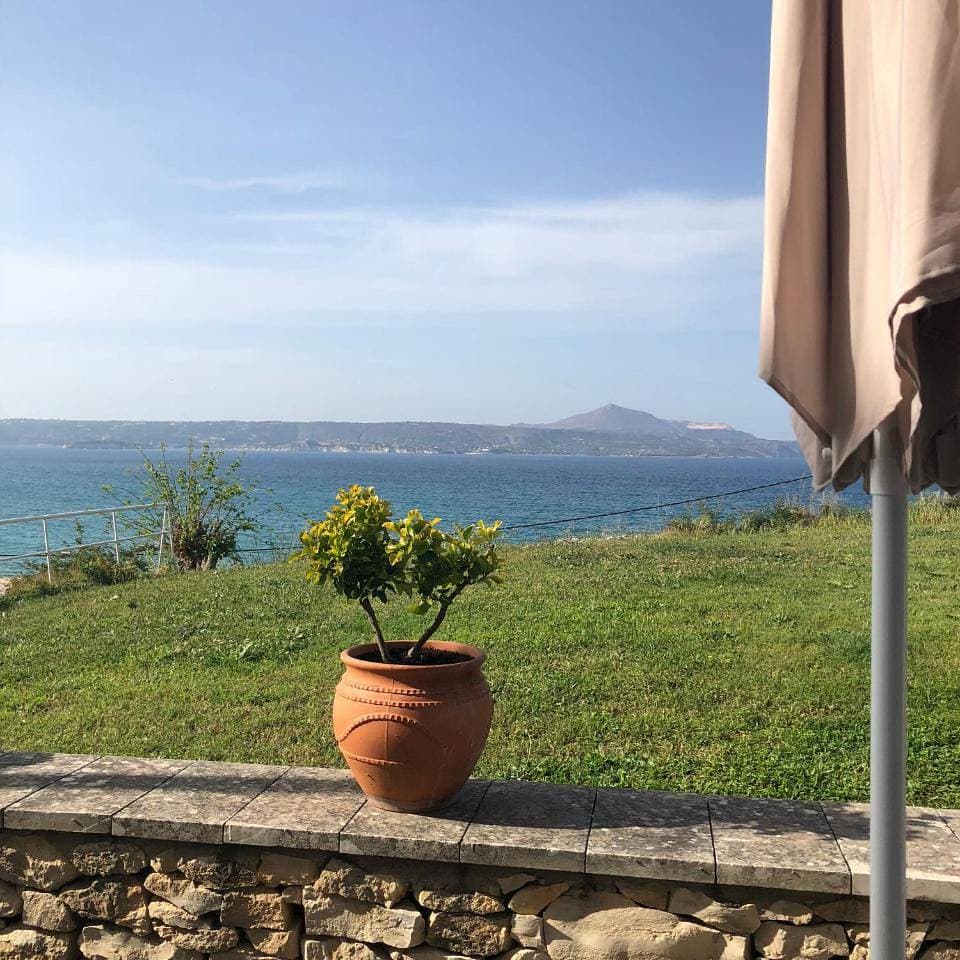 Foto 11 von 11: Studio Apartment with Sea View