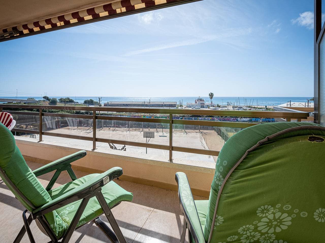 Foto 3 von 35: Apartment mit Pool und Parkplatz, 300m zum Strand